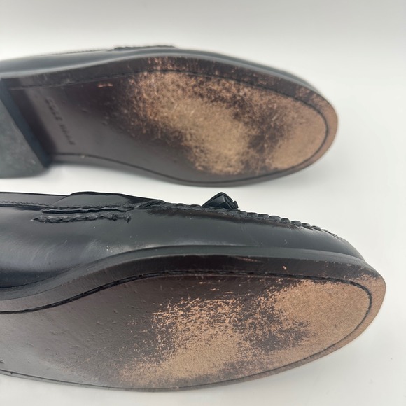 Cole Haan Loafers Black Leather Round Pinch Toe Tassel Slip On Shoe Size 10D